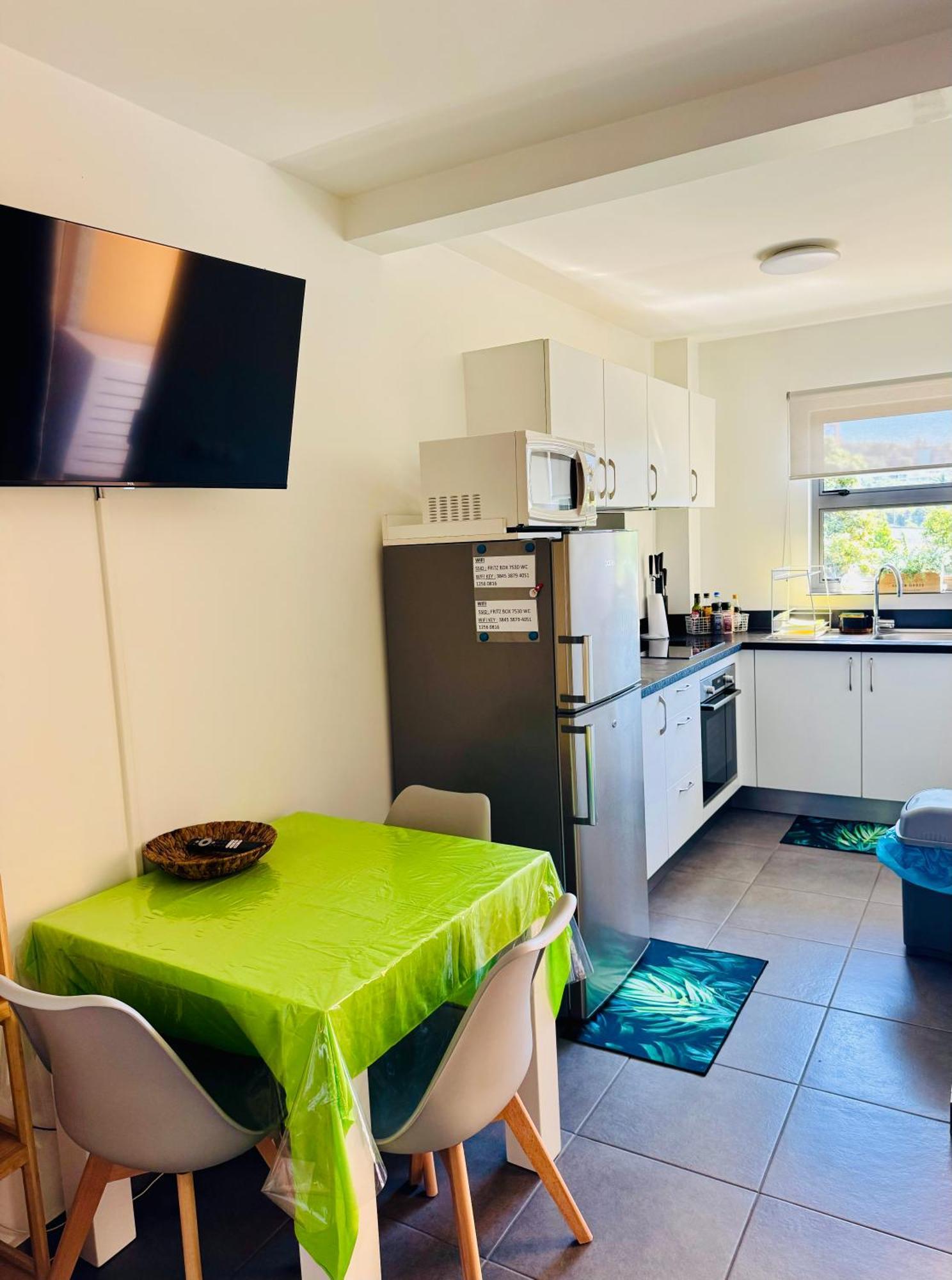 Tehautahi Cozy Lodge 1 パペーテ エクステリア 写真