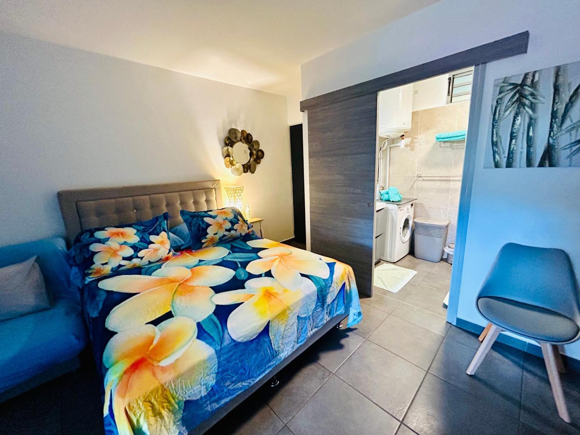 Tehautahi Cozy Lodge 1 パペーテ エクステリア 写真